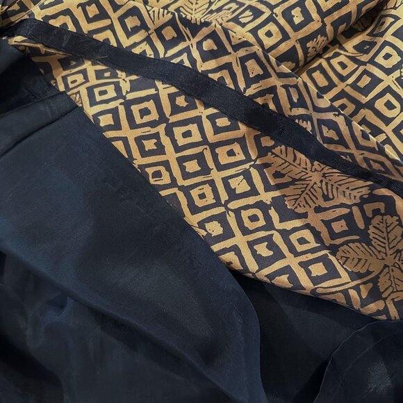 Vintage Silk Hawaiian Tropical Print Tan Wrap Mini Skirt Size M - Picture 5 of 8